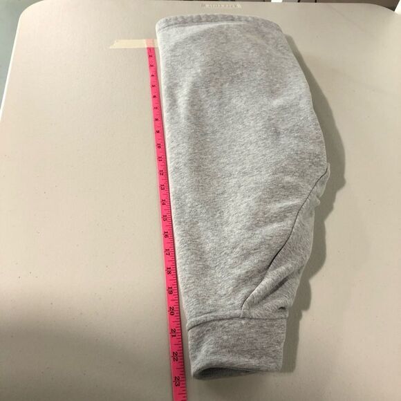 Athleta Girl Sweatshirt Size Large Gray Crossover‎ Furry Interior Zipper Pockets - Picture 9 of 11